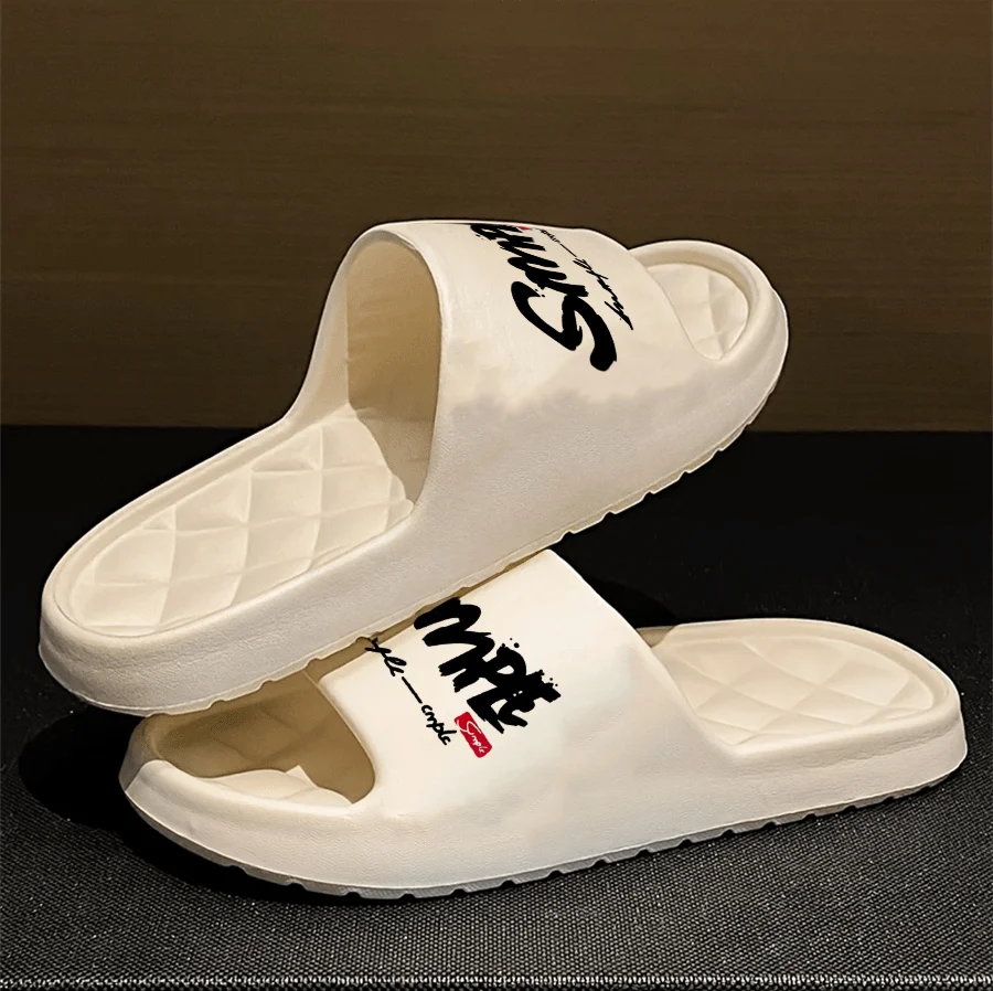 Sapatos masculinos de EVA com design inovador para o verão, chinelos macios e leves, adequados para atividades de lazer em ambientes internos e externos.